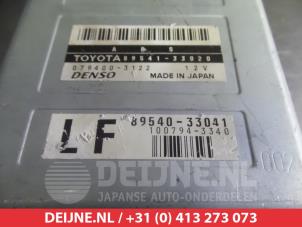 Toyota Camry ABS Steuergerät O338735 foto 2
