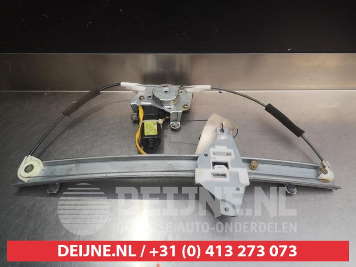 Daewoo Evanda Rear door window mechanism 4-door, right O291404