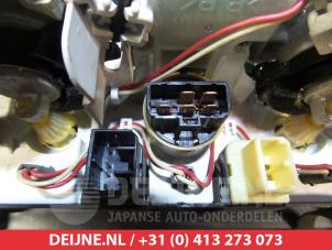 Mazda Premacy Heizung Bedienpaneel O305419 foto 3