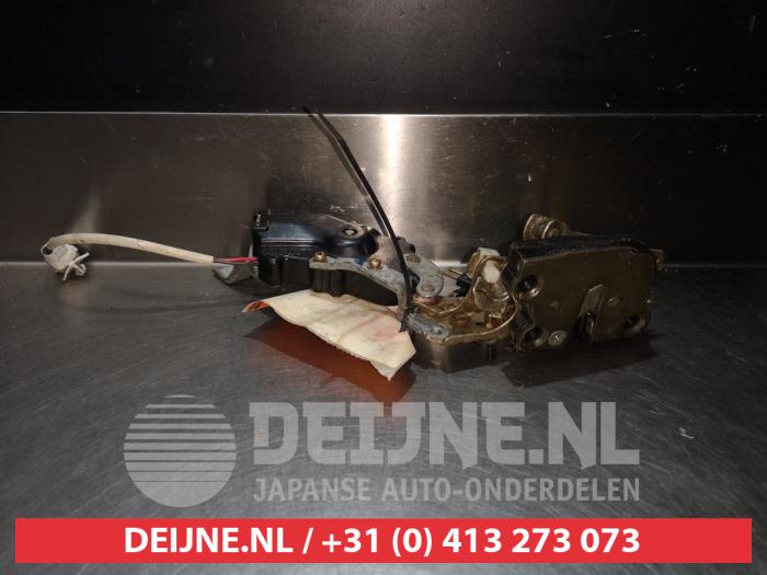 Suzuki Vitara Deurslot Mechaniek 4Deurs links-achter O280483