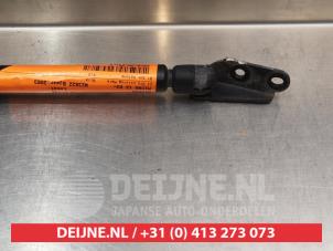 Nissan Micra Gasdemper rechts-achter O294784 foto 3