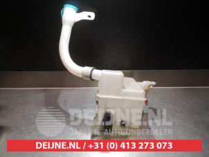 Daewoo Tacuma Front windscreen washer reservoir O340590 photo 2