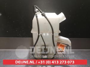 Chevrolet Nubira Ruitensproeiertank voor O340342 foto 2