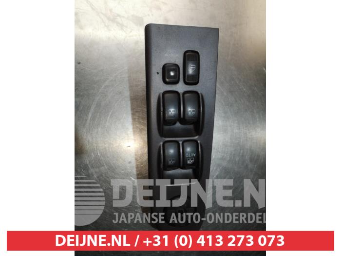 Hyundai Trajet Electric window switch O311286