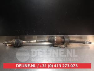 Gebruikte Homokineetas rechts-voor Suzuki Swift (ZA/ZC/ZD1/2/3/9) 1.3 DDis 16V Prijs € 35,00 Margeregeling aangeboden door V.Deijne Jap.Auto-onderdelen BV