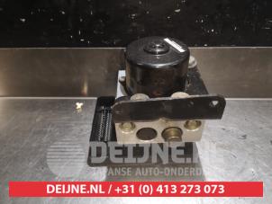 Ssang Yong Kyron ABS Pomp O337942 foto 2