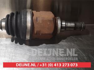 Toyota Yaris Antriebswelle links vorne O318644 foto 3
