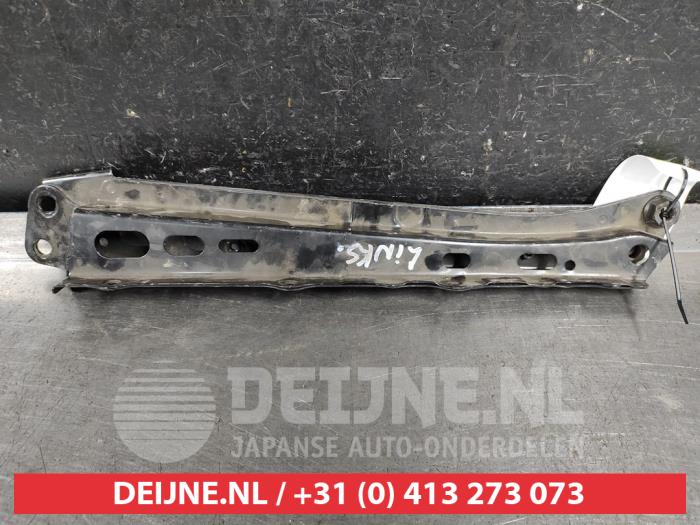 Gebruikte Subframe Toyota Auris (E18) 1.8 16V Hybrid Prijs € 50,00 Margeregeling aangeboden door V.Deijne Jap.Auto-onderdelen BV