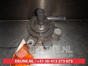 Gebruikte Waterpomp Toyota Auris (E18) 1.8 16V Hybrid Prijs € 100,00 Margeregeling aangeboden door V.Deijne Jap.Auto-onderdelen BV