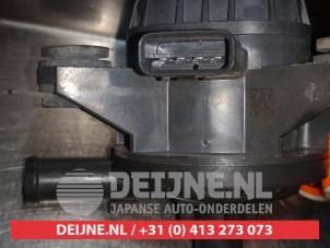 Toyota Auris Waterpomp O348076 foto 3