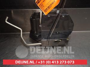 Hyundai I10 Deurslot Mechaniek 4Deurs rechts-achter O281423 foto 4