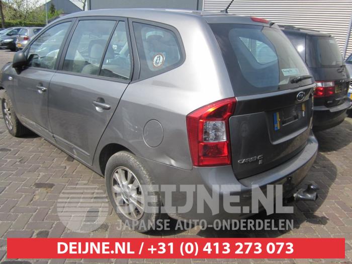 Kia Carens Achterklep O296190