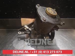 Subaru Forester Power steering pump O331250 photo 3