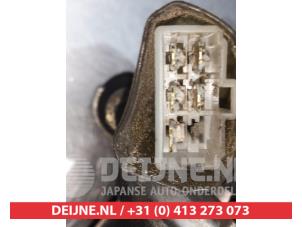 Subaru Impreza Scheibenwischermotor vorne O348746 foto 4