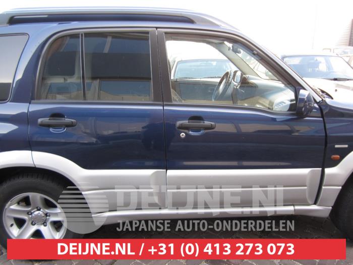 Suzuki Grand Vitara Portierruit 4Deurs rechts-achter O288805