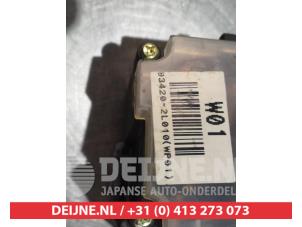 Hyundai I30 Wiper switch O309618 photo 4