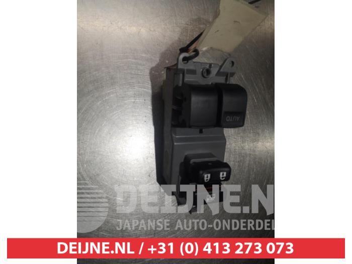 Toyota Yaris Combischakelaar ramen O312533