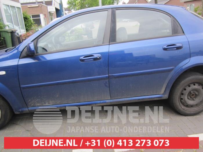Chevrolet Lacetti Door 4-door, front left O272063