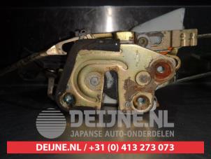 Hyundai Coupe Deurslot Mechaniek 2Deurs rechts O279166 foto 3