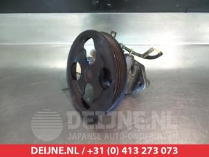 Gebruikte Servopomp Mitsubishi Space Star (DG) 1.3 16V Prijs € 35,00 Margeregeling aangeboden door V.Deijne Jap.Auto-onderdelen BV