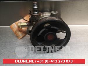 Gebruikte Pomp Servo Mitsubishi Galant (EA/EC) 2.0 TD Prijs € 25,00 Margeregeling aangeboden door V.Deijne Jap.Auto-onderdelen BV