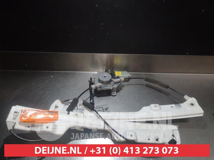 Nissan Murano Ruitmechaniek 4Deurs rechts-voor O276632
