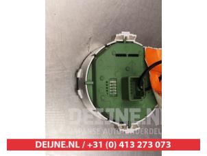 Toyota Yaris Panic lighting switch O310590 photo 2