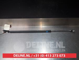 Daihatsu Trevis Rear gas strut, left O294282 photo 4