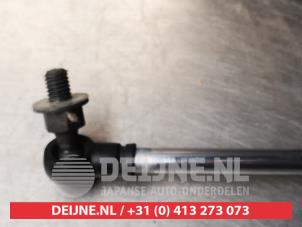 Daihatsu Trevis Rear gas strut, left O294282 photo 2