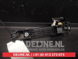 Toyota Auris Türgriff 4-türig rechts vorne O277617 foto 2