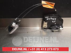 Kia Carnival Front door lock mechanism 4-door, right O280890 photo 2