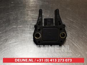 Subaru Legacy Airbag-Sensor O334422 foto 2