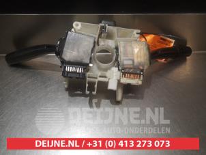 Subaru Legacy Steering column stalk O308622 photo 4