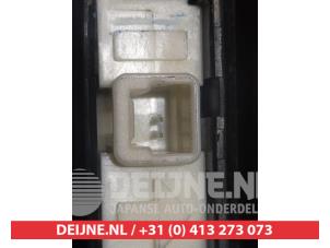 Toyota Verso Tailgate handle O296922 photo 3