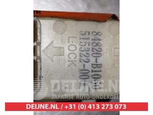 Daihatsu Materia Multi-functional window switch O312235 photo 3