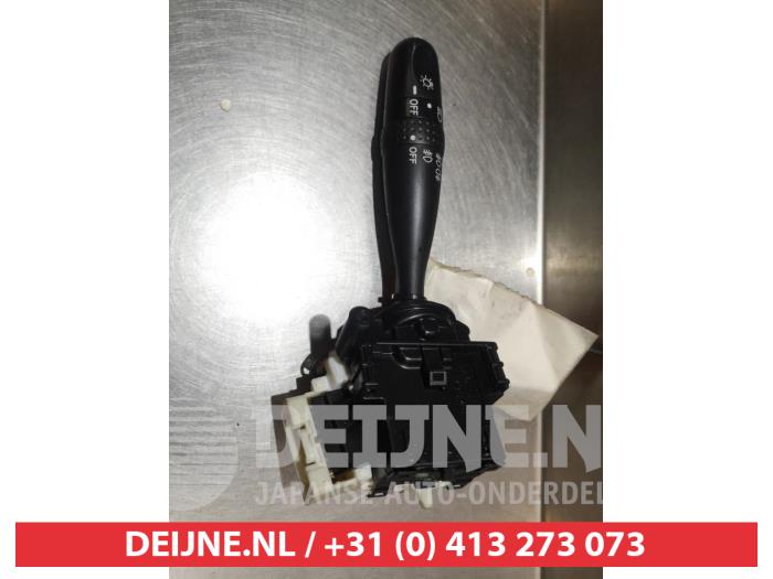 Daihatsu Materia Licht Schalter O307153