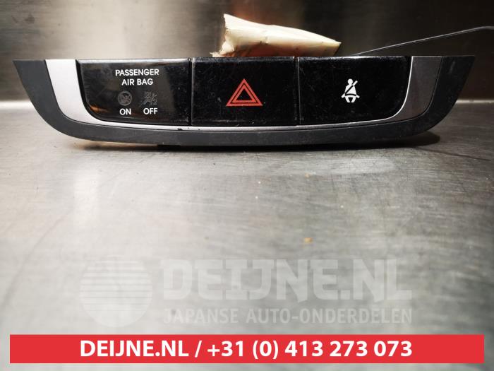Hyundai IX35 Panikbeleuchtung Schalter O310568