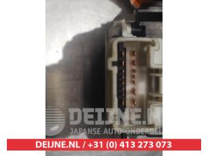 Toyota Avensis Verso Licht Schalter O307359 foto 4
