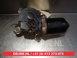 Mitsubishi Pajero Scheibenwischermotor vorne O348995 foto 2