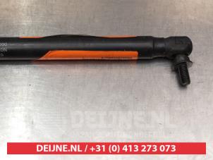 Ssang Yong Kyron Rear gas strut, left O294061 photo 2