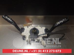 Gebruikte Combischakelaar Stuurkolom Ssang Yong Kyron 2.0 M 200 Xdi 16V 4x4 Prijs € 20,00 Margeregeling aangeboden door V.Deijne Jap.Auto-onderdelen BV