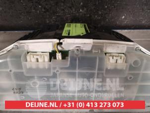 Mazda 3 Odometer KM O304164 photo 2