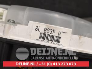 Mazda 3 Odometer KM O304164 photo 3