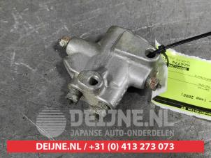 Gebruikte Remdrukverdeler Toyota Yaris (P1) 1.0 16V VVT-i Prijs € 20,00 Margeregeling aangeboden door V.Deijne Jap.Auto-onderdelen BV