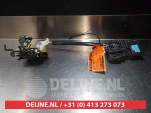 Kia Magentis Türschlossmechanik 4-türig links hinten O280204 foto 2
