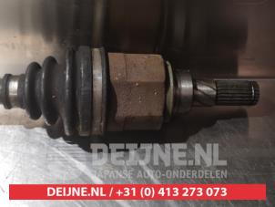 Nissan Qashqai Aandrijfas links-achter O374809 foto 3