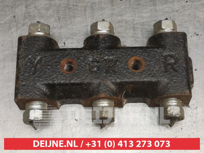 Mazda 3 Bremsdruckverteiler O324321