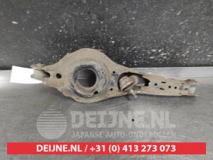Mazda 3 Draagarm rechts-achter O383995 foto 2