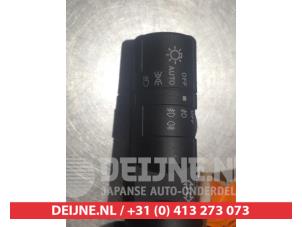 Nissan Qashqai Licht Schakelaar O306767 foto 2