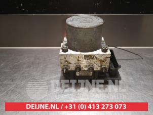 Nissan Almera ABS Pomp O337556 foto 3